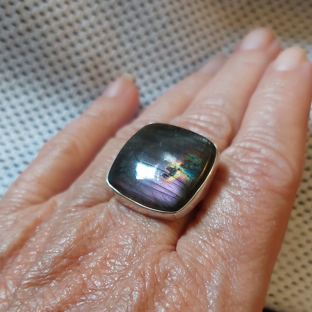 Sterling Silver 925 Purple Labradorite Ring Size 7.5
